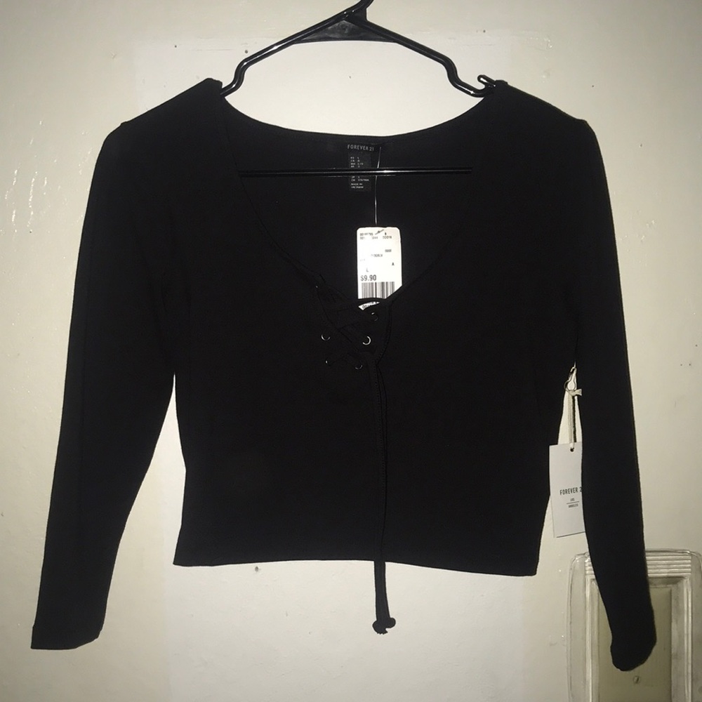 Black lace up crop top